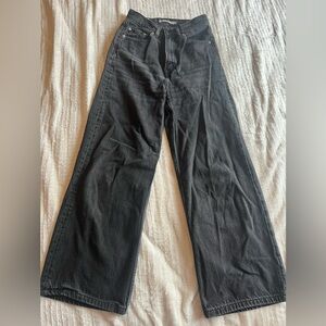 High loose tailored black Levi’s